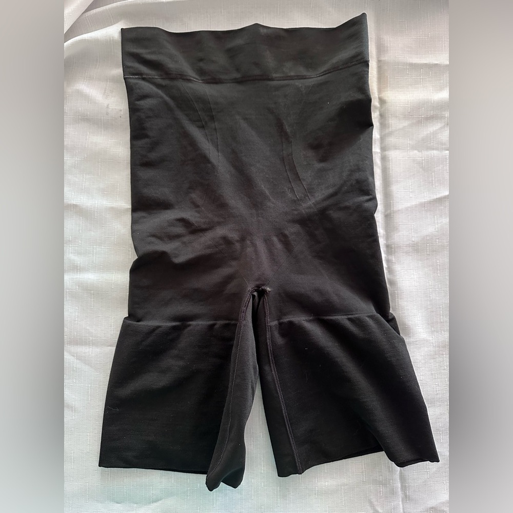 🔥🖤 Victoria’s Secret SLIMTASTIC High-Waist Thigh Shaper – Size M 🖤🔥